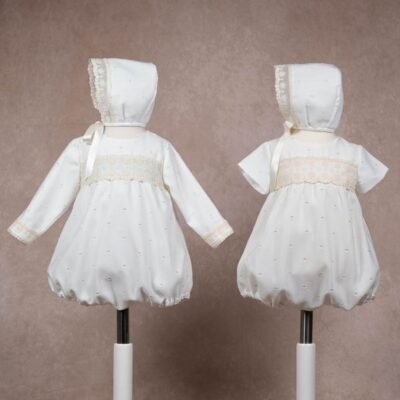 Pelele jacquard topos con capota manga larga – BAUTIZO